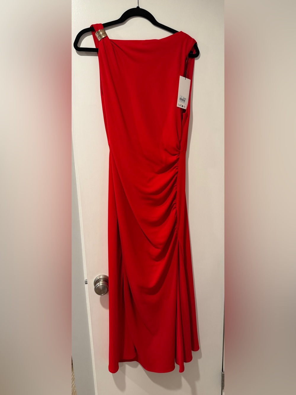 XL Zara Elegant Red One-Shoulder Evening Dress